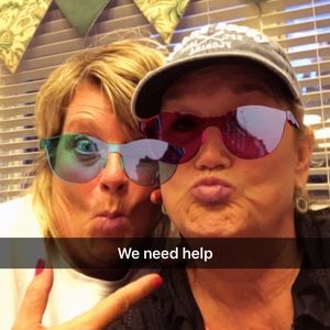 Meet your Posher, Ellen